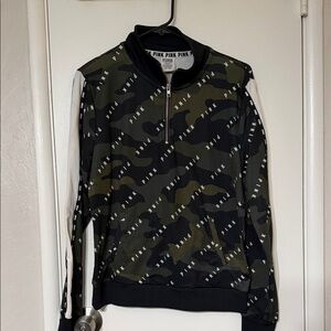 PINK Victoria's Secret Men's Green Camouflage Zip-Up Sweater